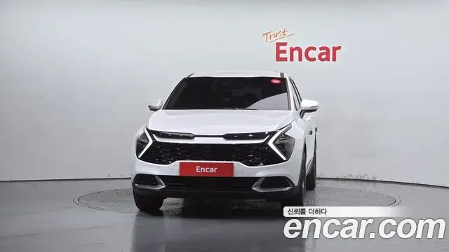 Kia Sportage 2024 — ფოტო 5/20