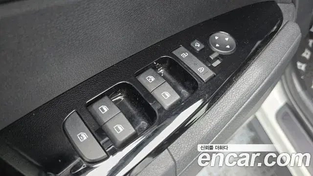 Kia Sportage 2024 — ფოტო 17/20