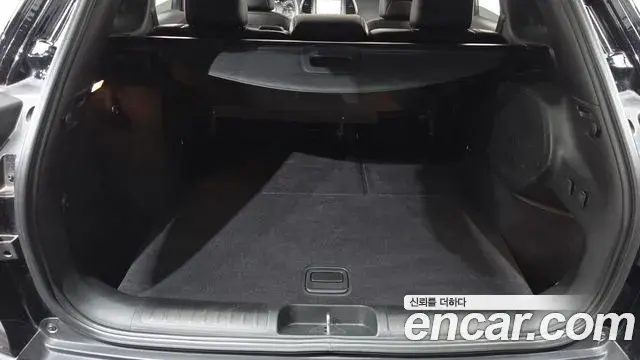Jeep Cherokee 2019 — Şəkil 10/36