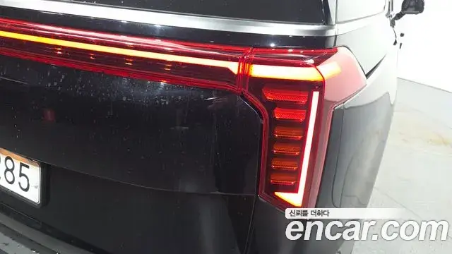 Kia Carnival 2024 — Şəkil 24/36