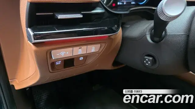Genesis G80 2021 — ფოტო 18/35