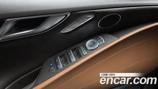 Genesis G80 2021 — ფოტო 33/35