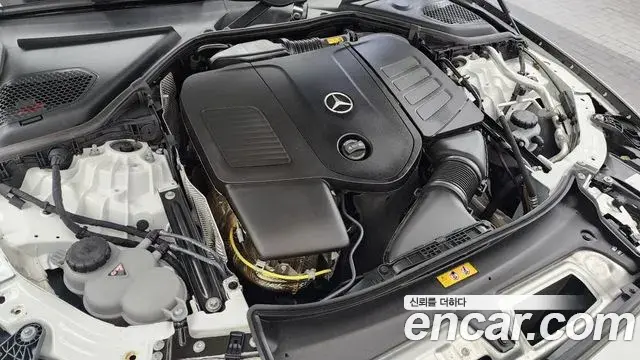 Mercedes-Benz E-Class 2024 — Şəkil 25/32