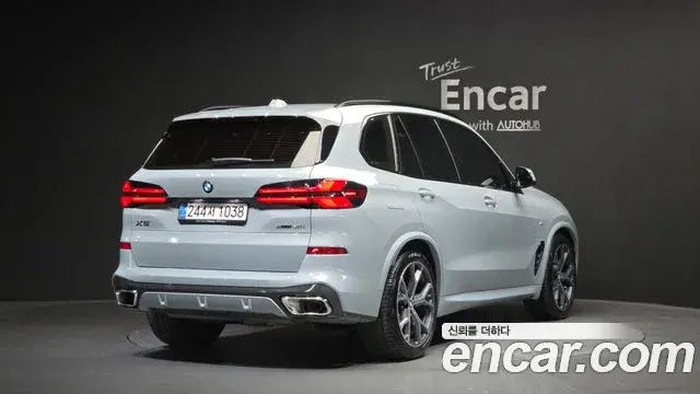 BMW X5 2025 — Фото 2/20
