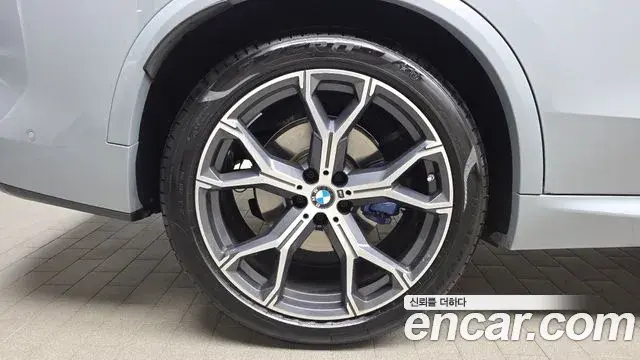 BMW X5 2025 — Фото 5/20