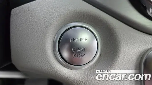 Mercedes-Benz GLA-Class 2019 — Photo 6/34