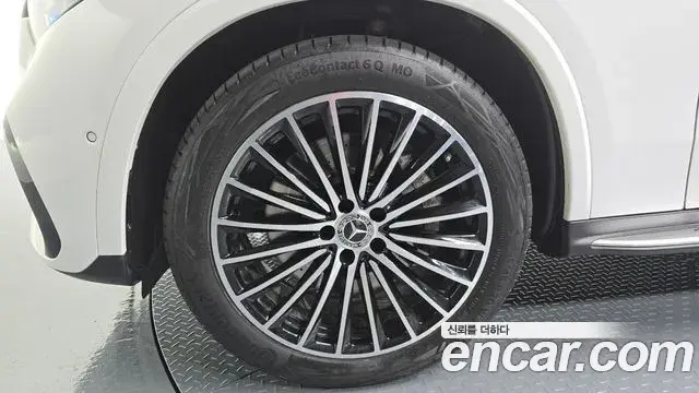Mercedes-Benz GLC-Class 2025 — Фото 4/20