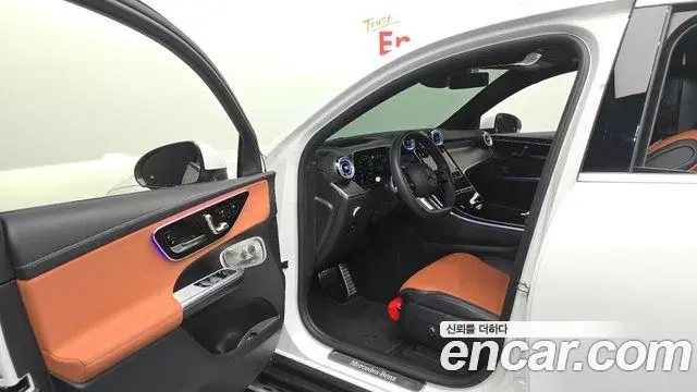 Mercedes-Benz GLC-Class 2025 — Фото 9/20