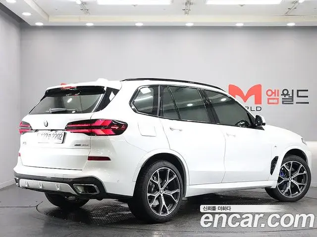 BMW X5 2025 — Photo 19/20