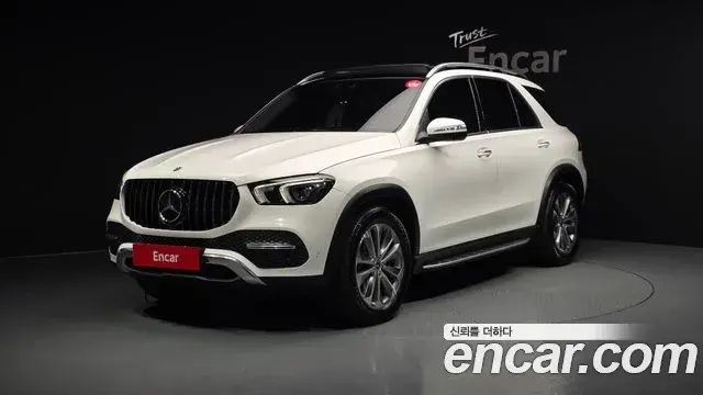 Mercedes-Benz GLE-Class 2022 — Фото 1/20