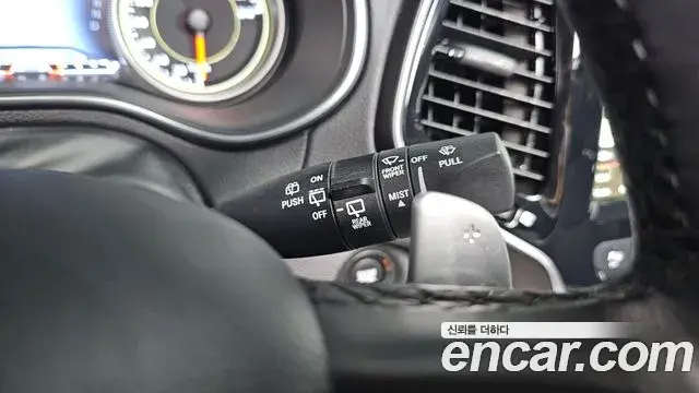 Jeep Cherokee 2021 — Photo 35/38