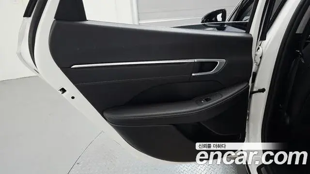 Hyundai Sonata Hybrid 2021 — Şəkil 1/30