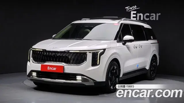 Kia Carnival 2024 — Photo 6/37