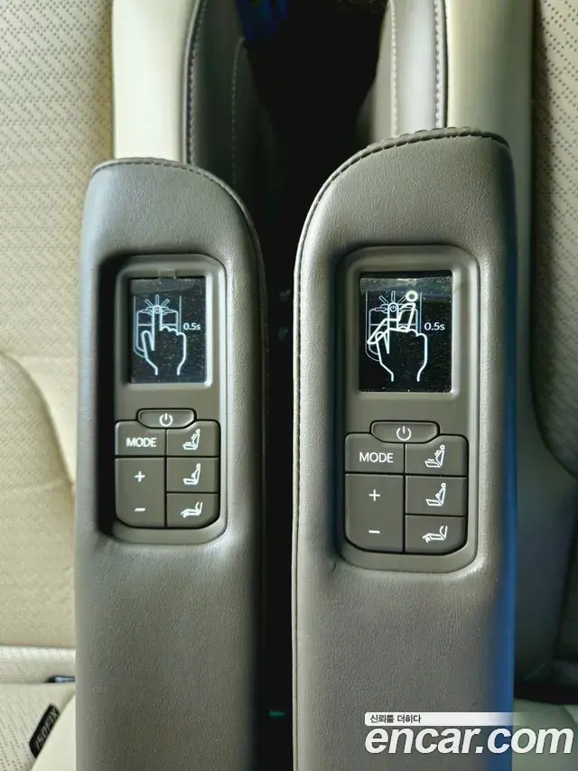 Kia Carnival 2024 — Photo 12/37