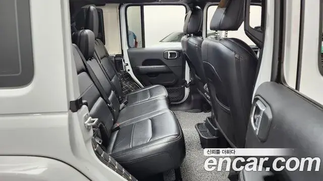 Jeep Wrangler 2020 — Şəkil 4/30