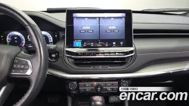 Jeep Compass 2022 — Фото 13/20