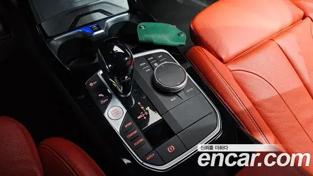 BMW 1 Series 2021 — Фото 9/20