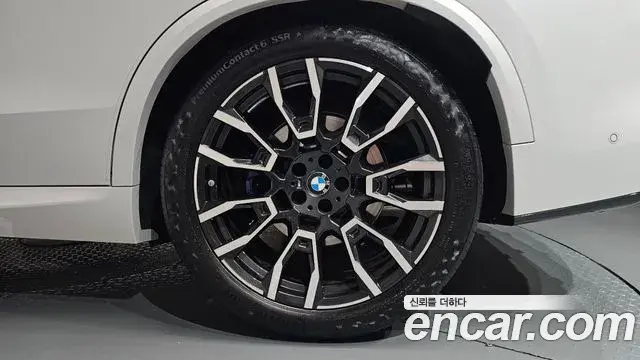 BMW X5 2025 — Photo 20/36