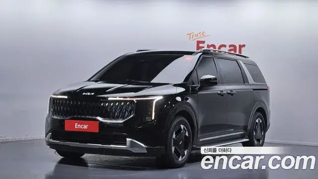 Kia Carnival 2025 — Photo 2/20