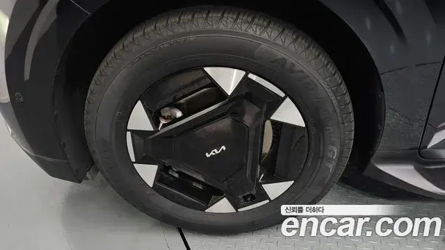 Kia Carnival 2025 — Photo 12/20