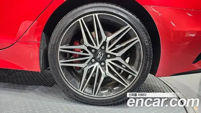 Kia Stinger Meister 2021 — Photo 31/31