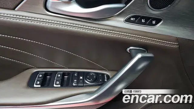 Kia Stinger Meister 2021 — Photo 24/31