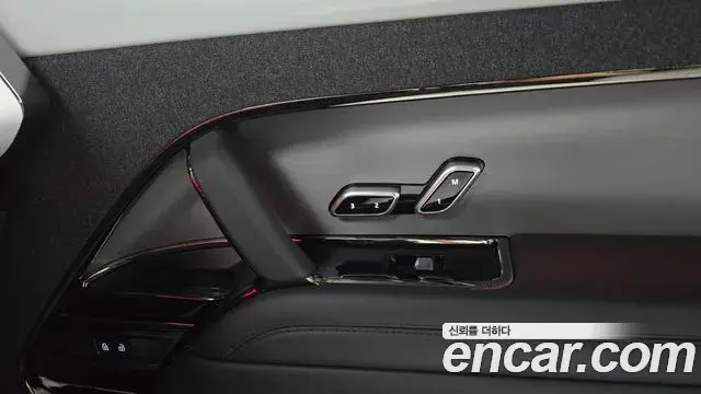 Land Rover Range Rover Sport 2025 — Photo 17/36