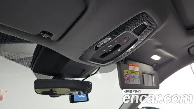 Audi Q5 2025 — Фото 19/20
