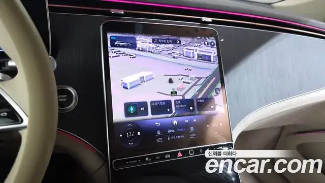 Mercedes-Benz EQS SUV 2023 — ფოტო 22/34