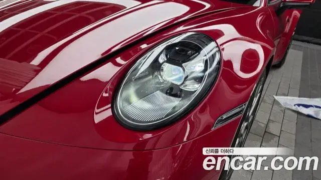 Porsche 911 2024 — Şəkil 17/31