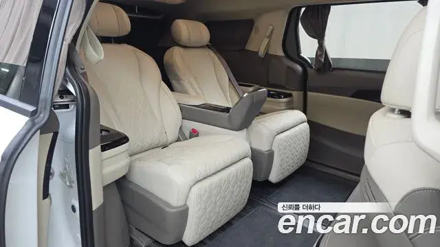 Kia Carnival 2026 — Фото 12/20