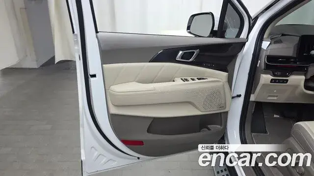 Kia Carnival 2026 — ფოტო 13/39