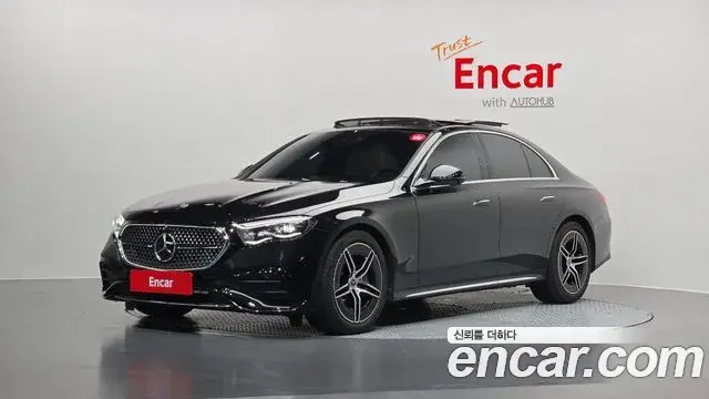 Mercedes-Benz E-Class 2025 — Фото 1/20