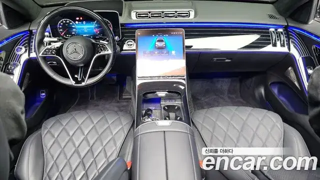 Mercedes-Benz S-Class 2023 — ფოტო 27/35