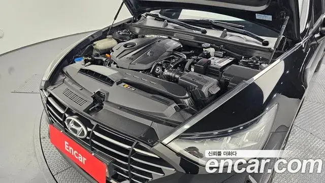 Hyundai Sonata Hybrid 2019 — Şəkil 18/30