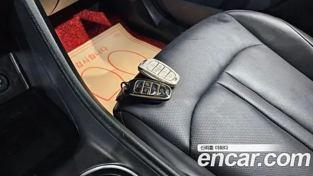 Hyundai Sonata Hybrid 2019 — Şəkil 28/30