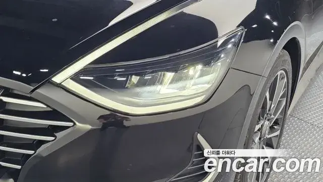 Hyundai Sonata Hybrid 2019 — Şəkil 12/30