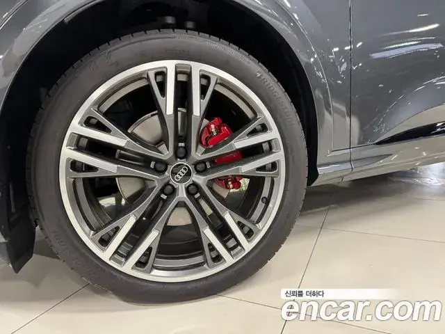 Audi Q5 2025 — Şəkil 12/16