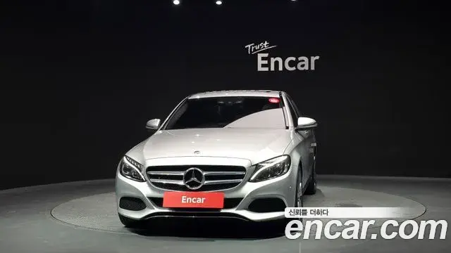 Mercedes-Benz C-Class 2018 — Фото 3/20