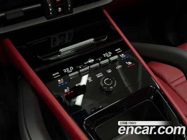 Porsche Cayenne 2024 — Photo 19/20