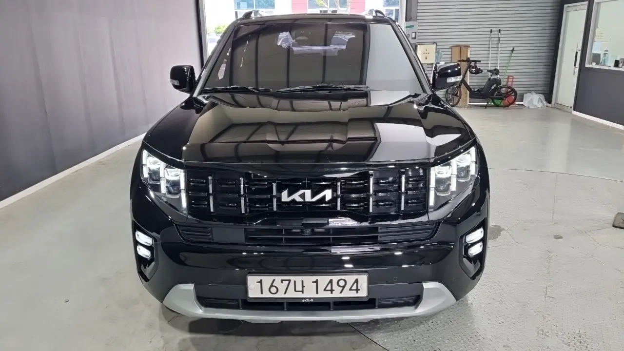Kia Mohave The Master 2023 — ფოტო 4/18