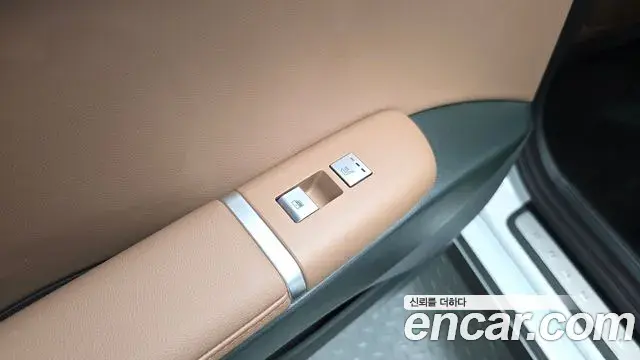 Hyundai Grandeur Hybrid 2024 — ფოტო 5/20