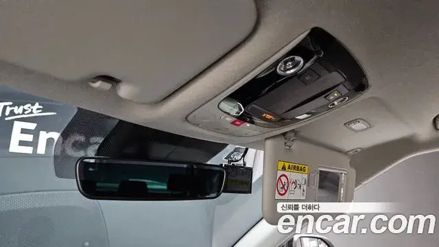 Kia Seltos 2024 — Şəkil 10/33