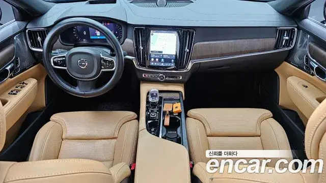 Volvo S90 2025 — ფოტო 21/34