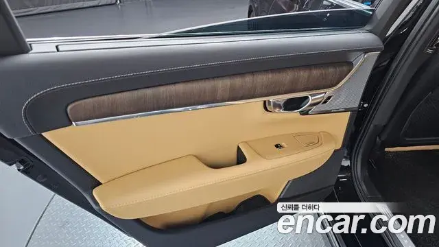 Volvo S90 2025 — ფოტო 10/34