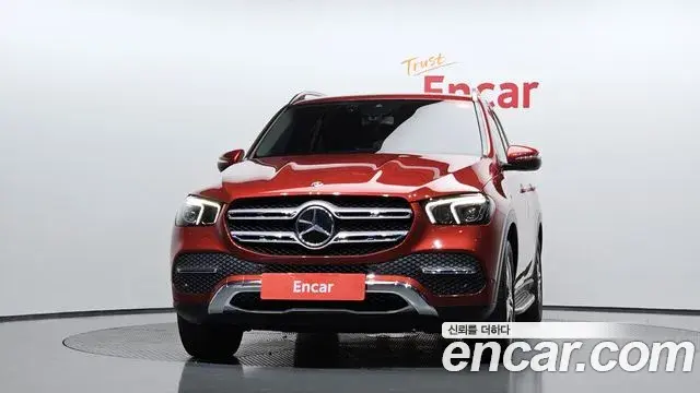 Mercedes-Benz GLE-Class 2019 — Фото 3/20