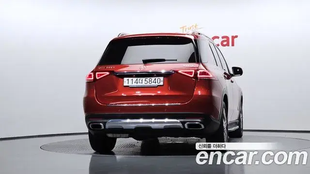 Mercedes-Benz GLE-Class 2019 — Фото 4/20