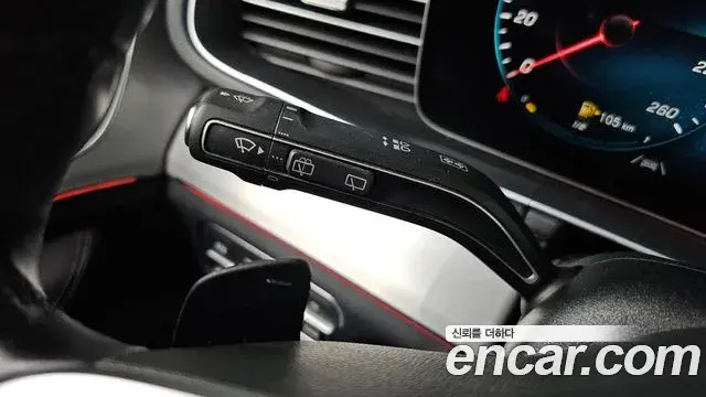 Mercedes-Benz GLE-Class 2019 — ფოტო 9/33