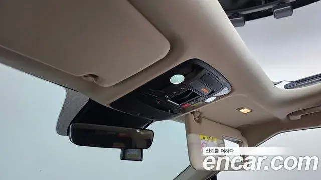 Kia Carnival 2022 — Фото 15/20