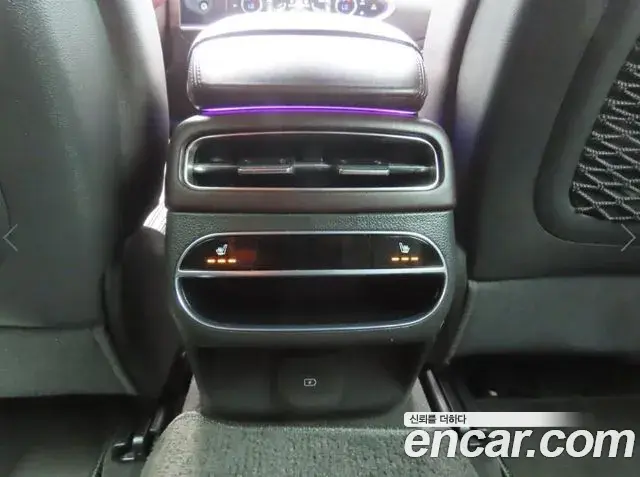 Genesis GV70 2021 — ფოტო 10/20